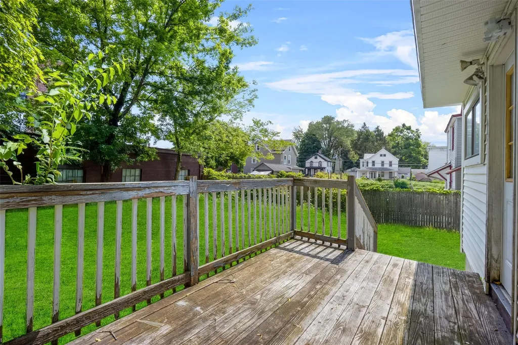 96 Cedar Street Kingston NY 12401