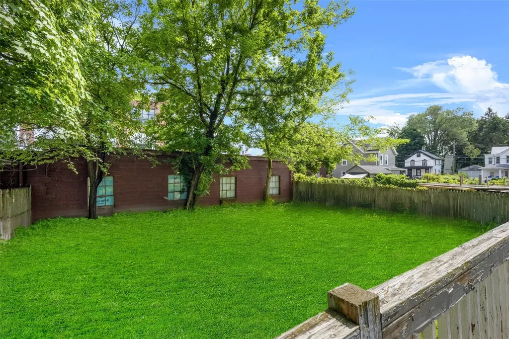 96 Cedar Street Kingston NY 12401