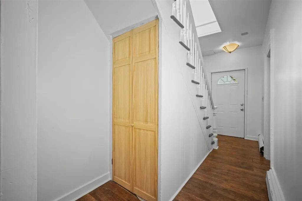 96 Cedar Street Kingston NY 12401