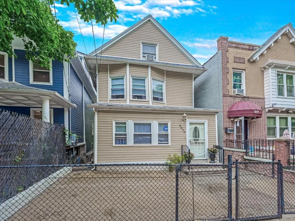 2677 Heath Avenue Bronx NY 10463