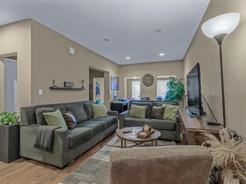 2677 Heath Avenue Bronx NY 10463