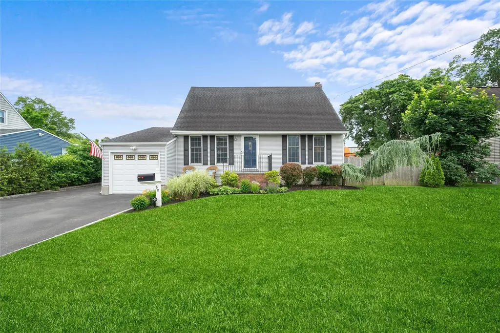 80 Kobb Boulevard West Islip NY 11795