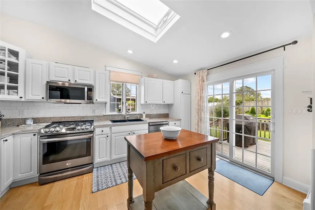 80 Kobb Boulevard West Islip NY 11795