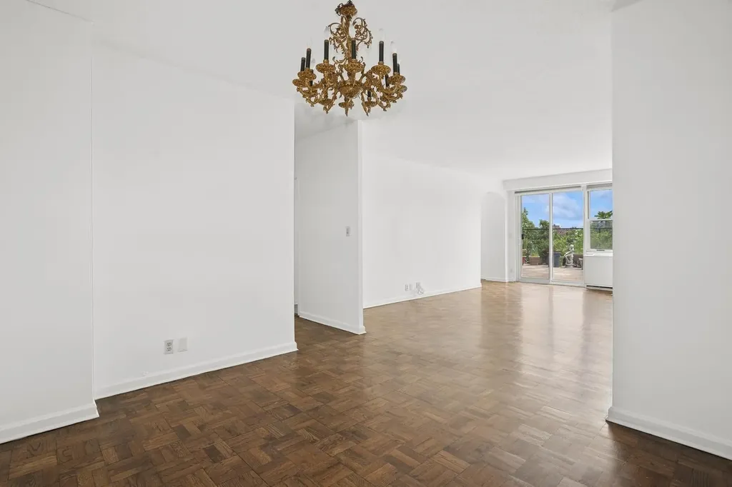2400 Johnson Avenue Bronx NY 10463