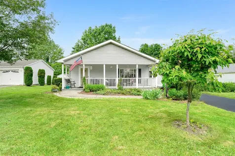 21 Biscayne Boulevard Poughkeepsie NY 12603