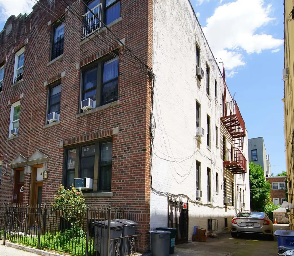 40-45 99th Street Corona NY 11368