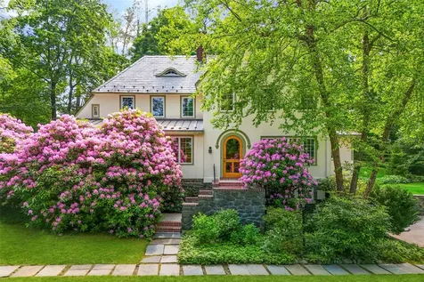 223 Rockingstone Avenue Larchmont NY 10538