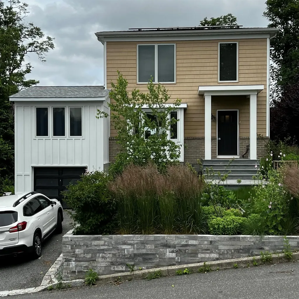 121 Whittier Drive Kings Park NY 11754