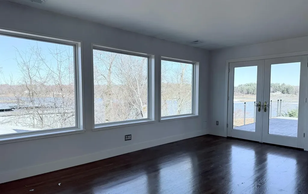 121 Whittier Drive Kings Park NY 11754