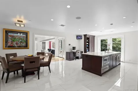 383 Woodlands Road Harrison NY 10528