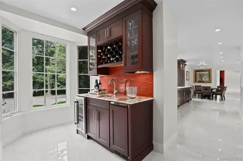 383 Woodlands Road Harrison NY 10528