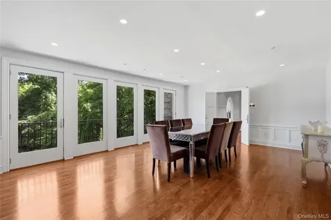 383 Woodlands Road Harrison NY 10528