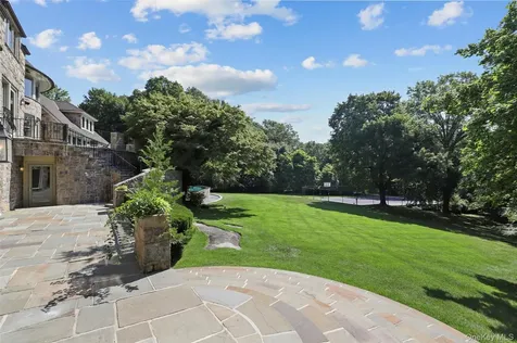 383 Woodlands Road Harrison NY 10528