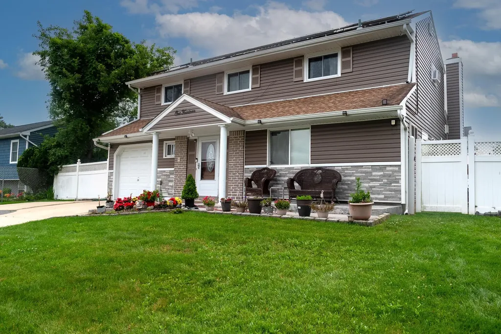 114 Cone Avenue Central Islip NY 11722