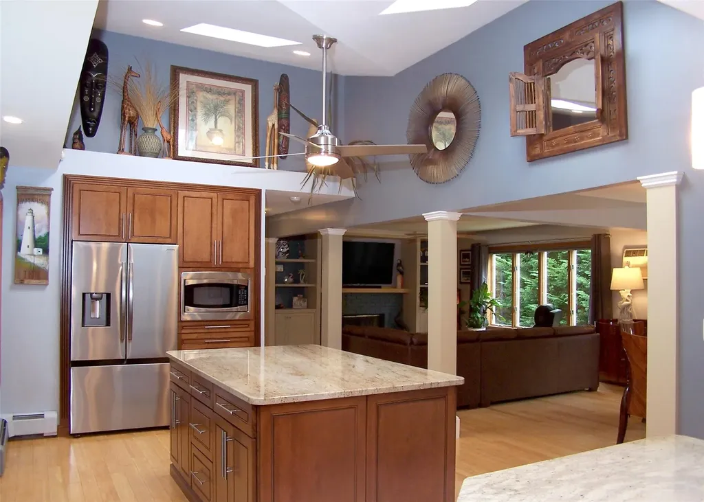 1778 Spur Drive S Islip NY 11751