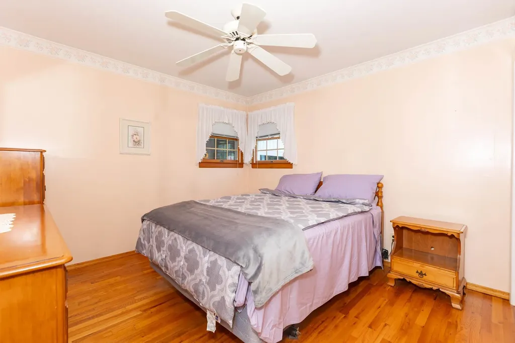 1668 Manatuck Boulevard Bay Shore NY 11706