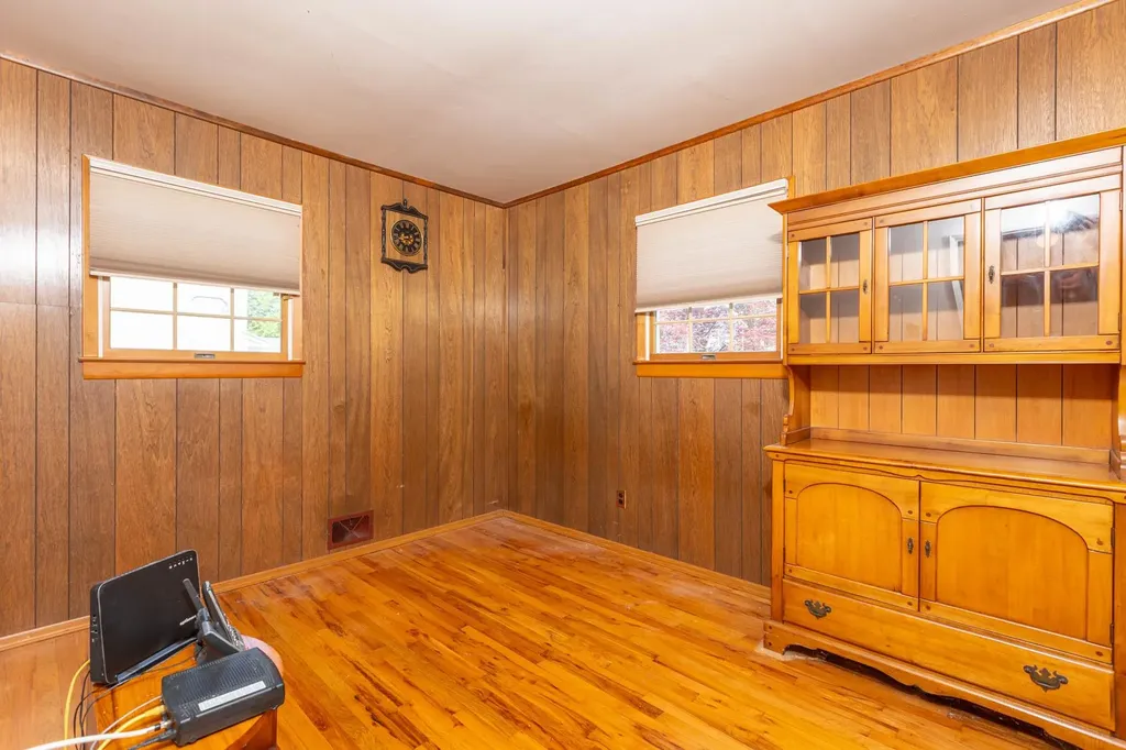1668 Manatuck Boulevard Bay Shore NY 11706