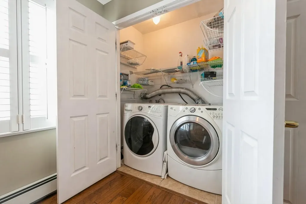 14 Cobble Lane Levittown NY 11756