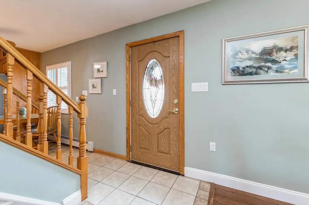 14 Cobble Lane Levittown NY 11756