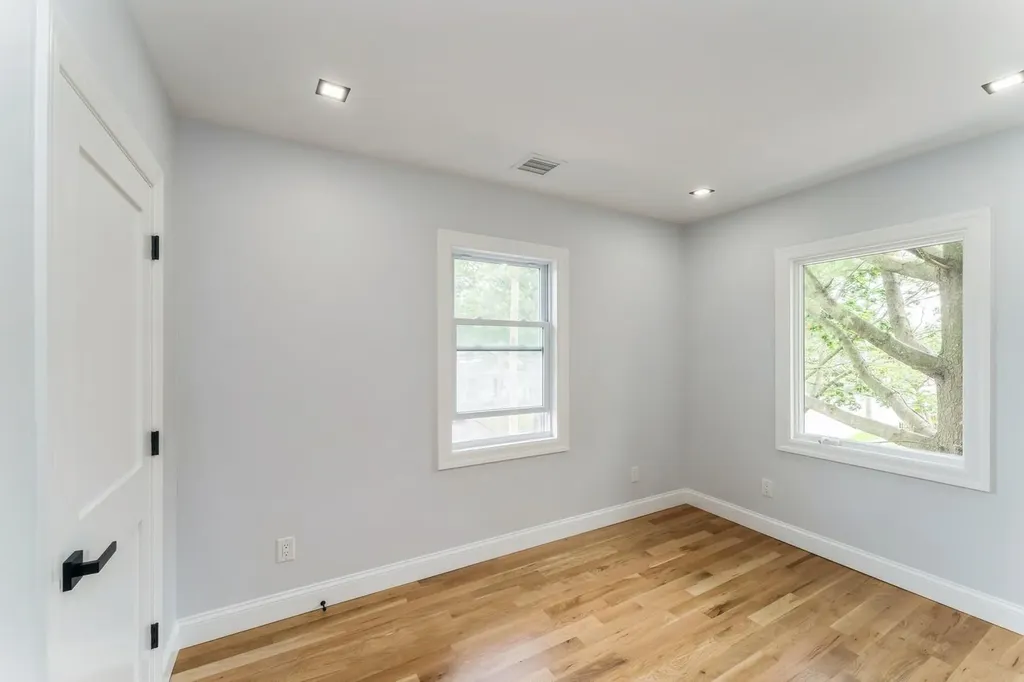 237 Linden Avenue Westbury NY 11590