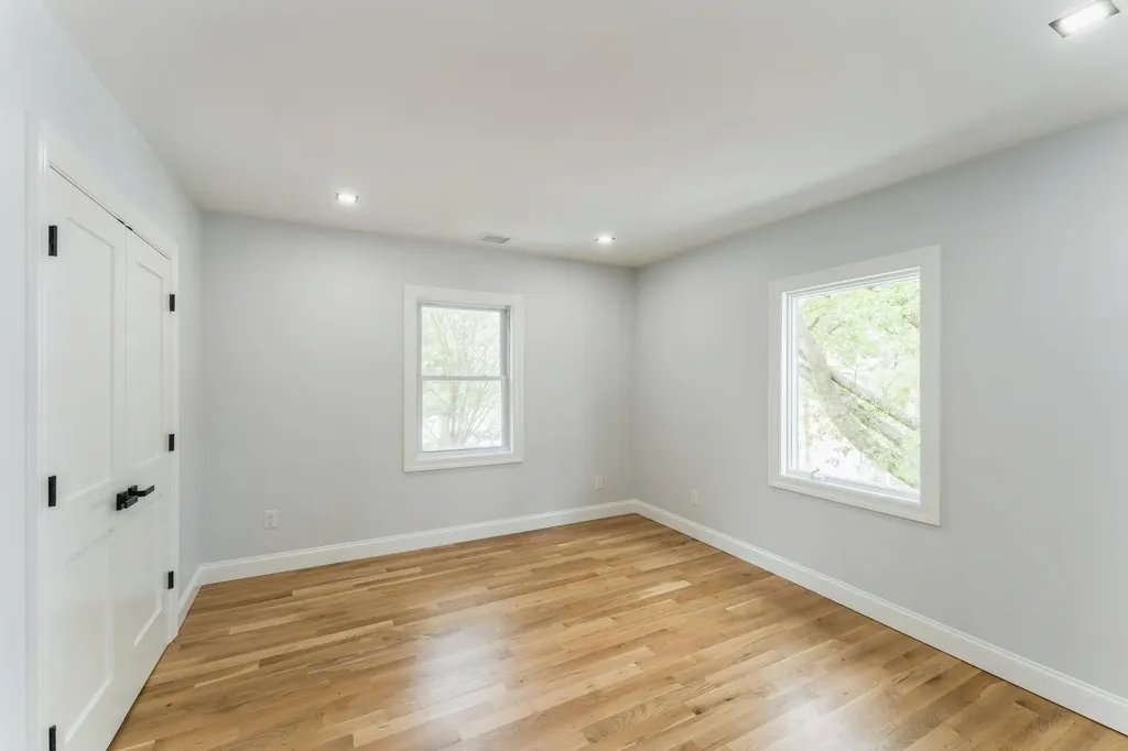 237 Linden Avenue Westbury NY 11590