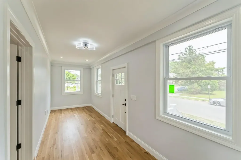 237 Linden Avenue Westbury NY 11590