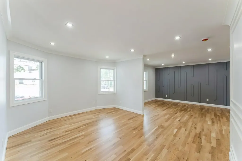 237 Linden Avenue Westbury NY 11590