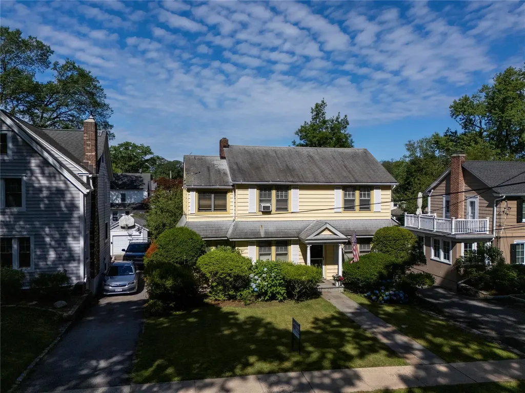 11 Ogden Avenue White Plains NY 10605