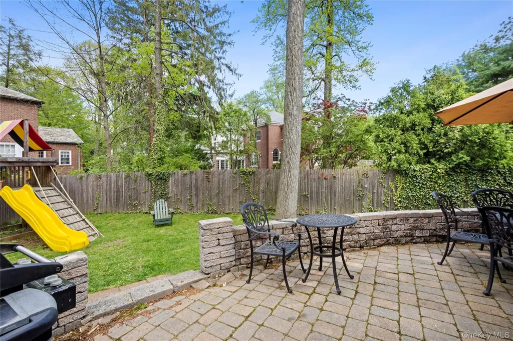 4600 Grosvenor Avenue Bronx NY 10471