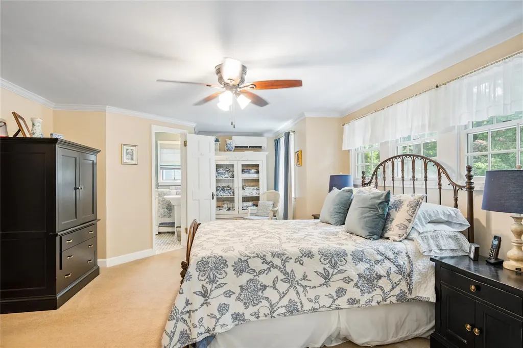 3160 Birch Place Wantagh NY 11793