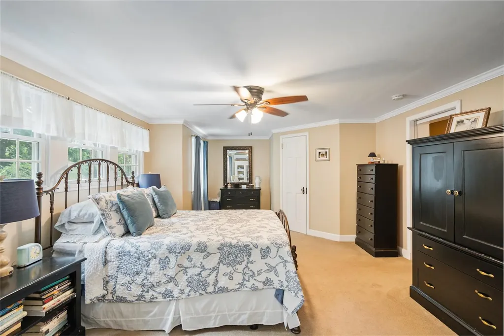 3160 Birch Place Wantagh NY 11793