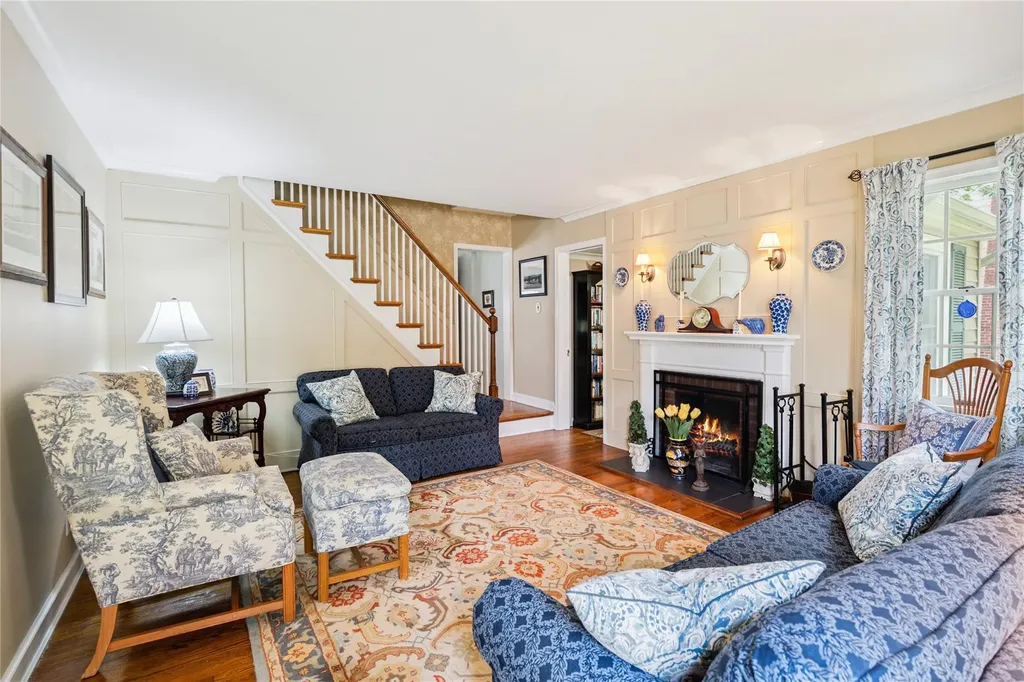 3160 Birch Place Wantagh NY 11793