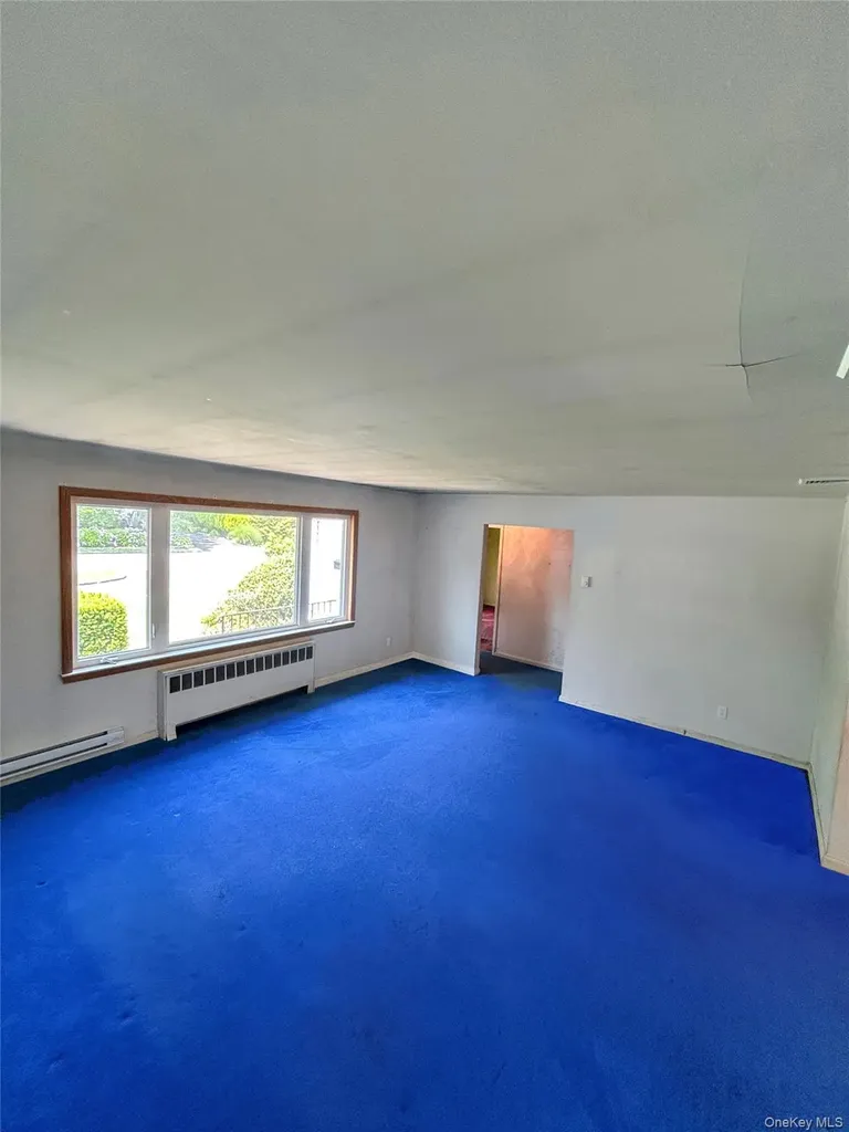 408 Ackerson Boulevard Brightwaters NY 11718