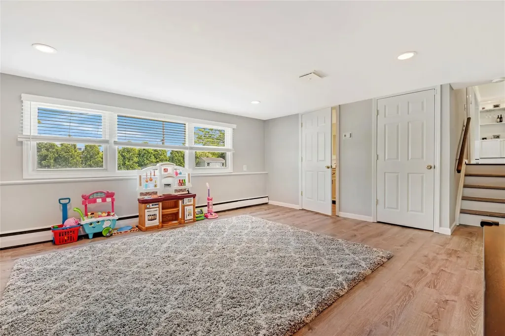 26 Sarina Drive Commack NY 11725