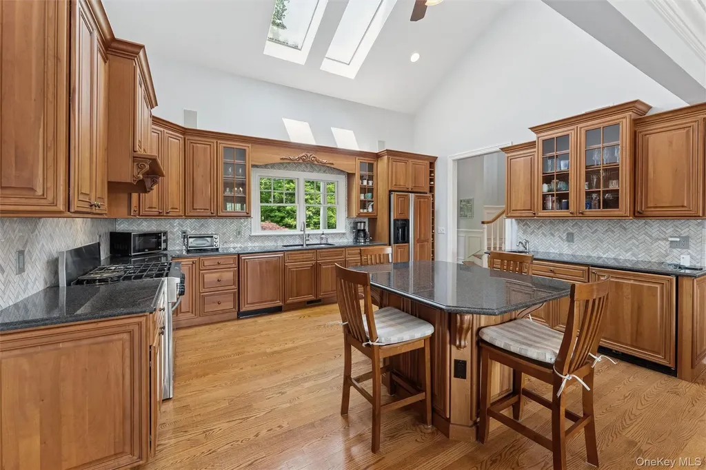 40 Overlook Drive Aquebogue NY 11931