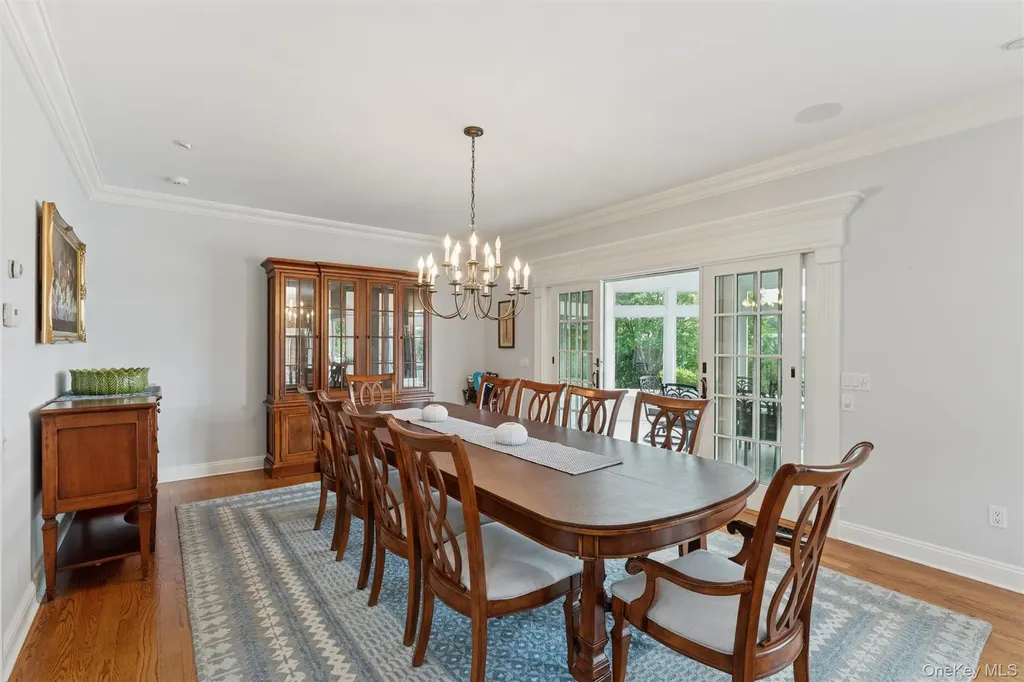 40 Overlook Drive Aquebogue NY 11931