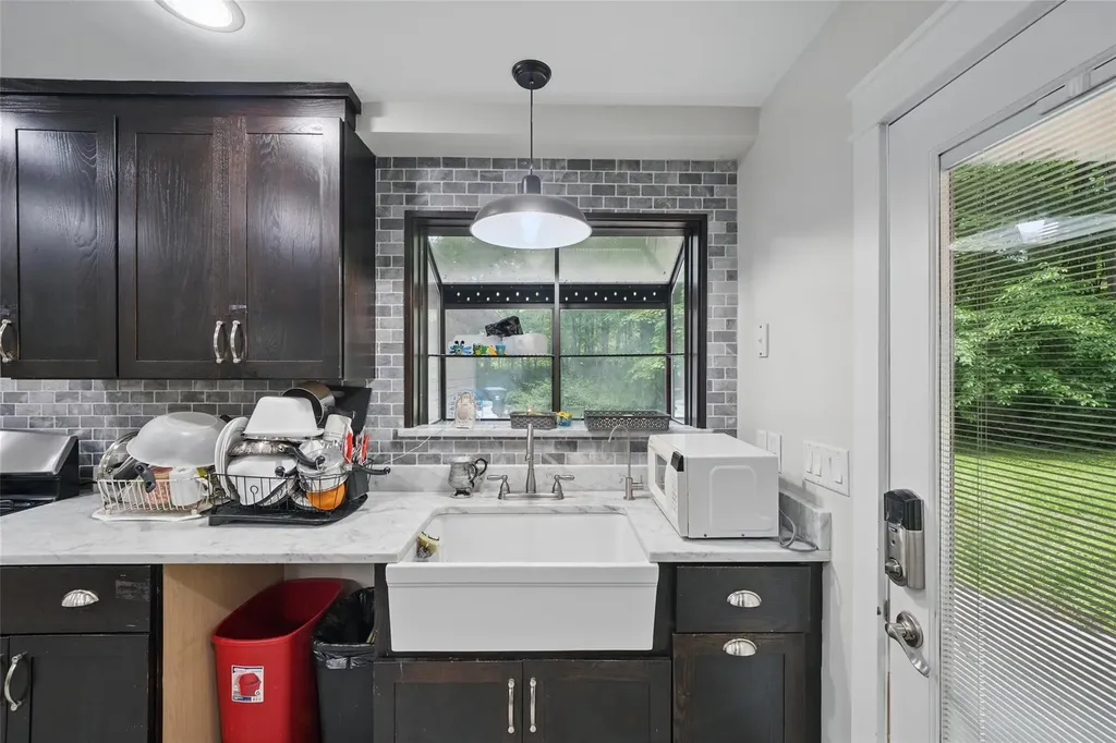 14 Lori Lane Chester NY 10918