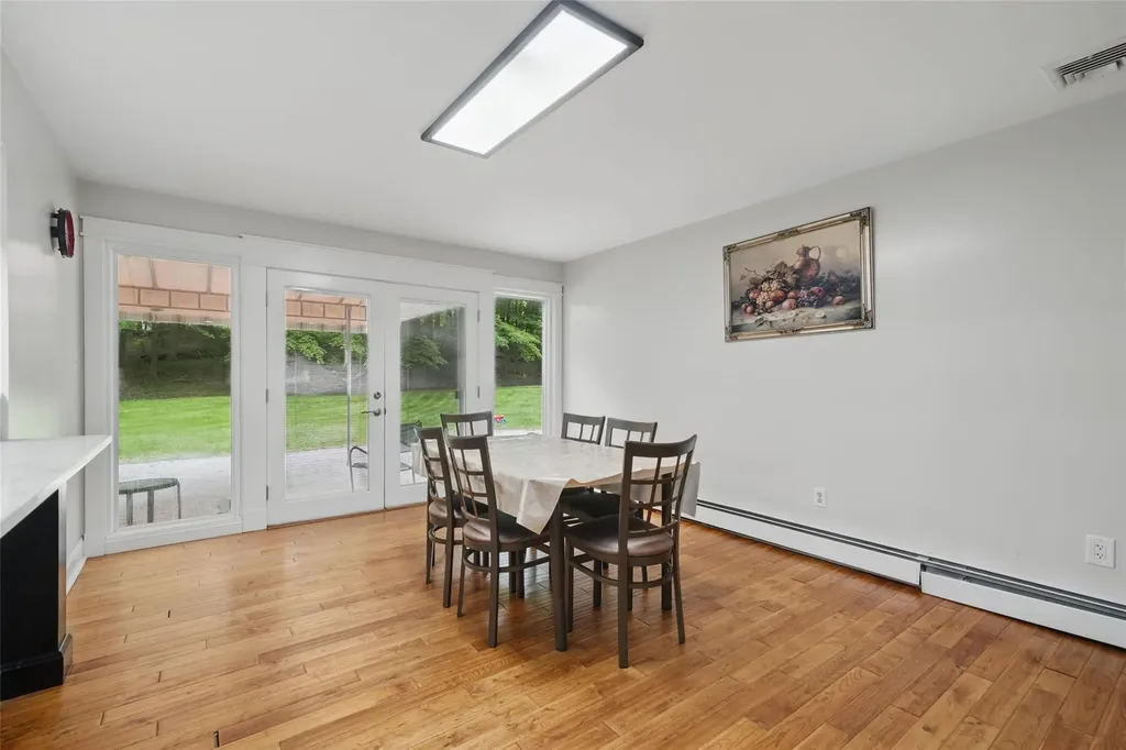 14 Lori Lane Chester NY 10918