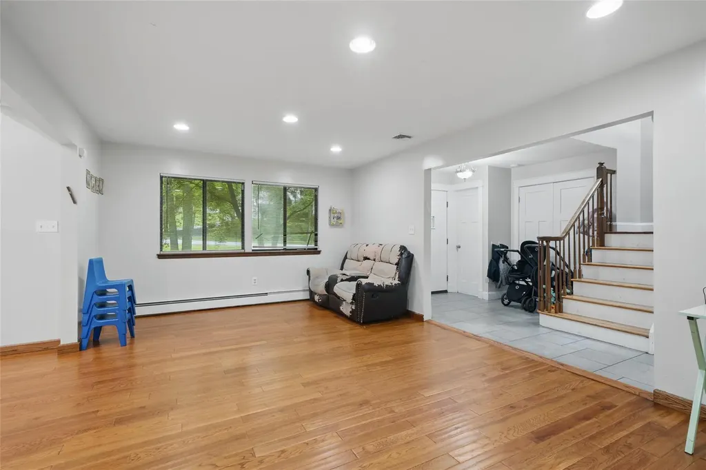 14 Lori Lane Chester NY 10918