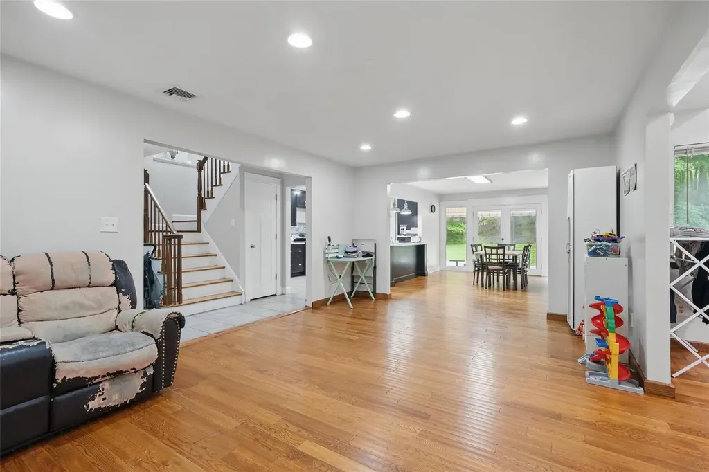 14 Lori Lane Chester NY 10918
