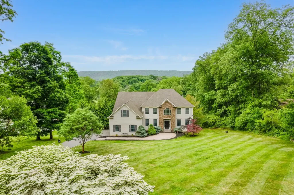46 Duncan Road Lagrangeville NY 12540