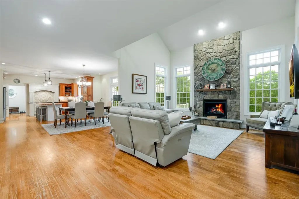 46 Duncan Road Lagrangeville NY 12540