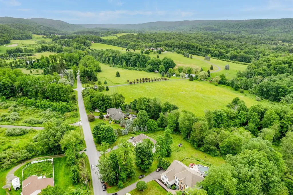 46 Duncan Road Lagrangeville NY 12540