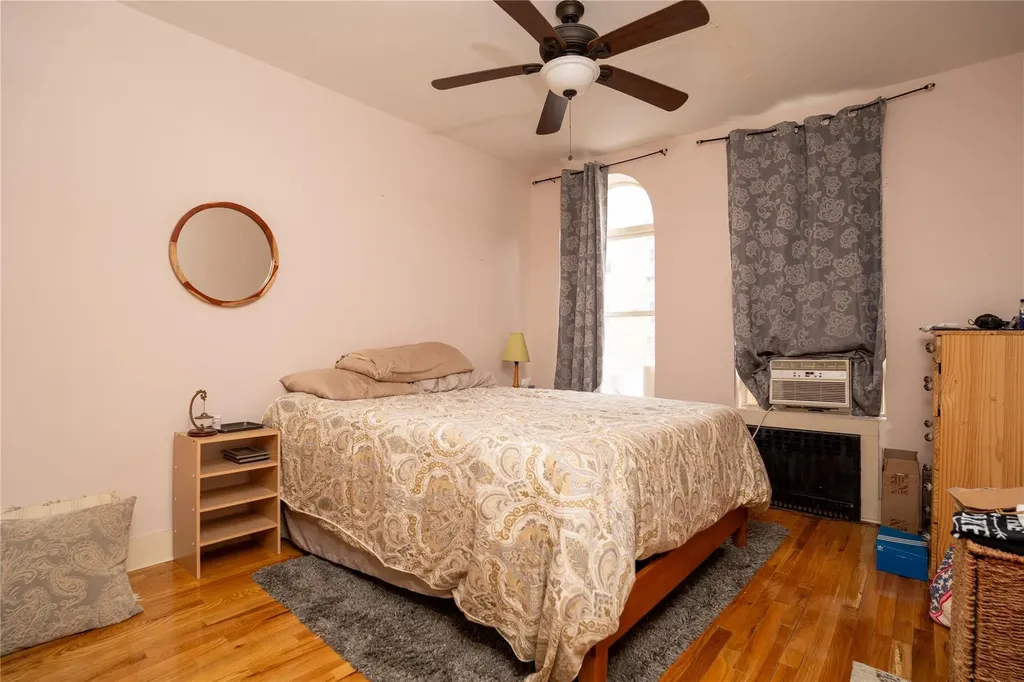 3344 Giles Place Bronx NY 10463
