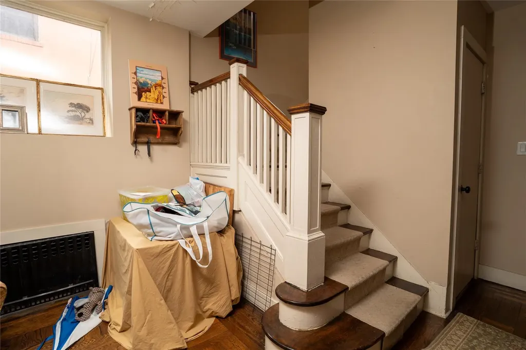 3344 Giles Place Bronx NY 10463