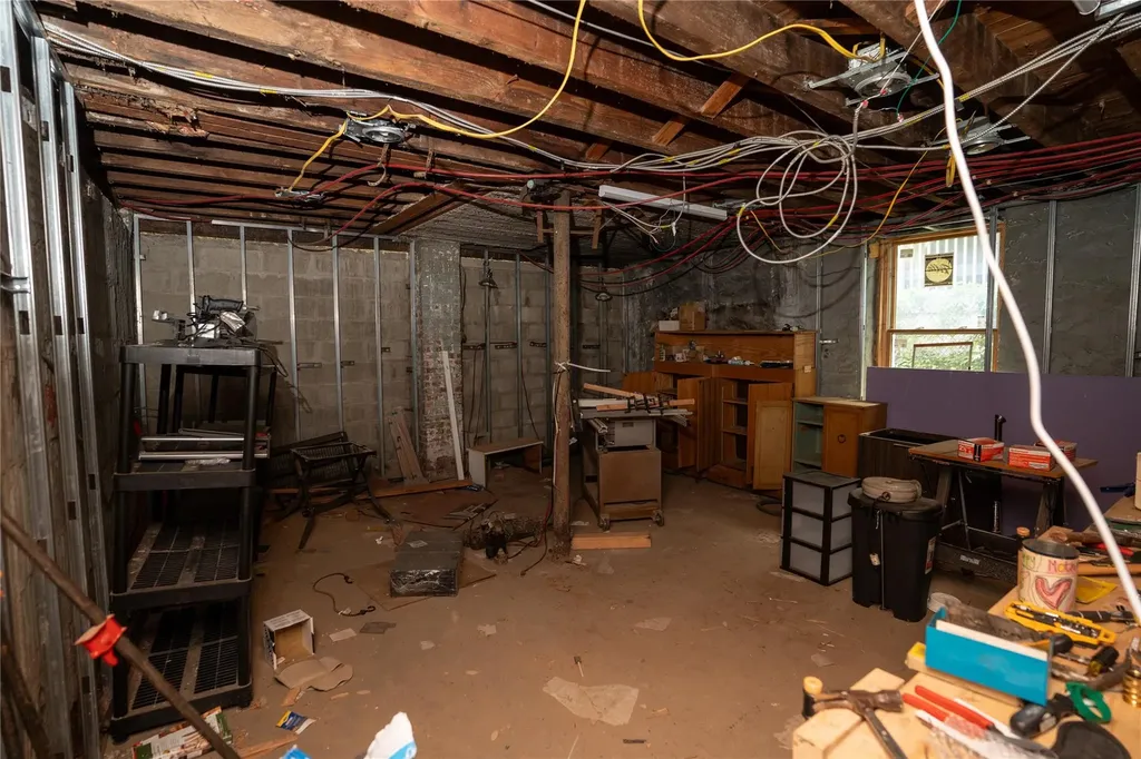 3344 Giles Place Bronx NY 10463