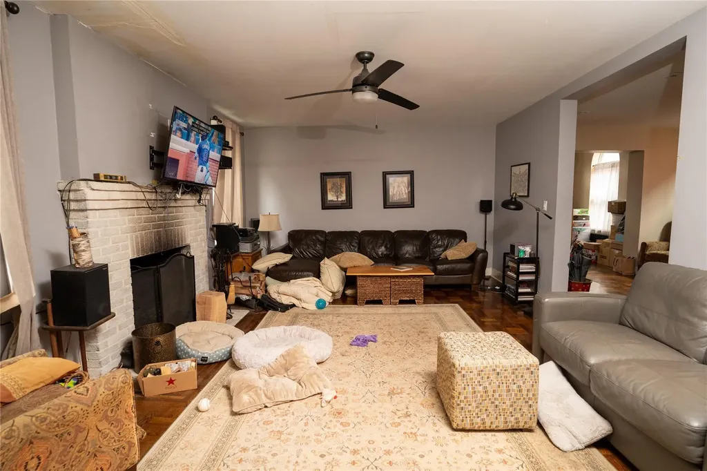 3344 Giles Place Bronx NY 10463