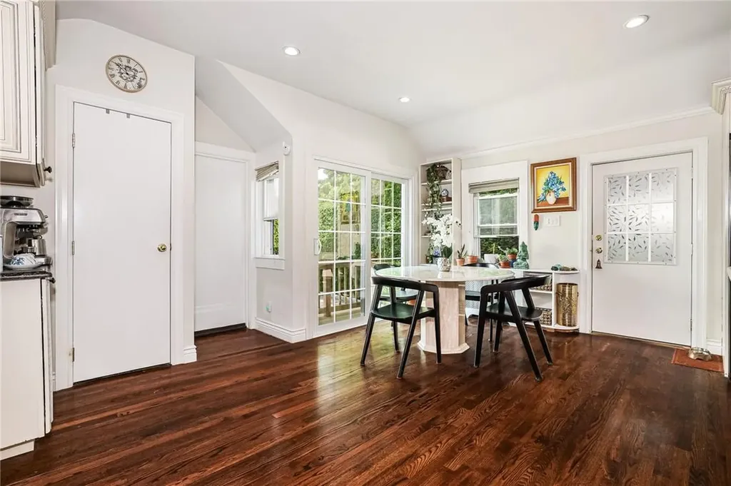 86 Parkway Circle Scarsdale NY 10583