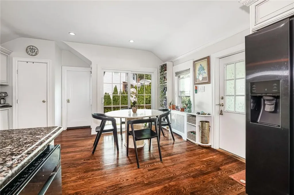 86 Parkway Circle Scarsdale NY 10583