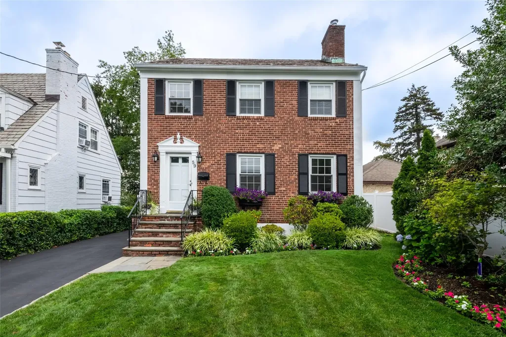 59 Ronalds Avenue New Rochelle NY 10801